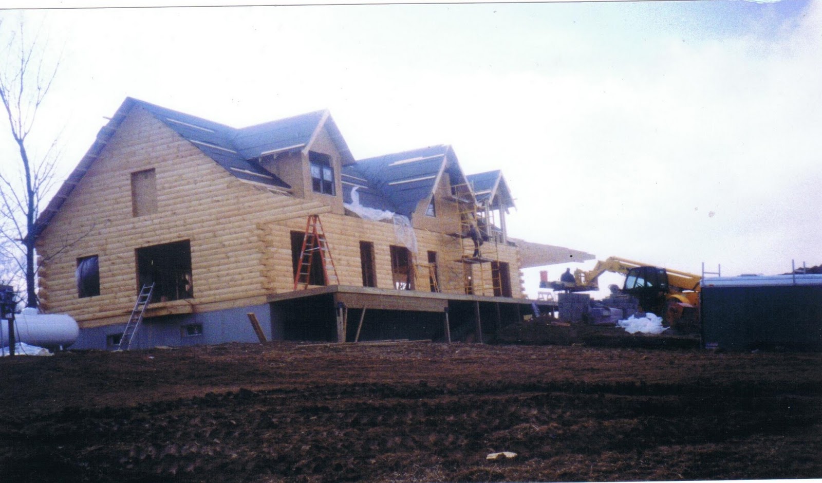 PATRIOT LOG HOME BUILDERS At Home In Ohio Magazine article from LOG