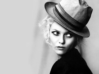 Vanessa-Paradis-4.JPG