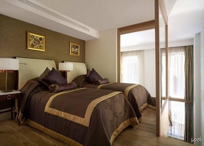 [mardan_palace_16.jpg]