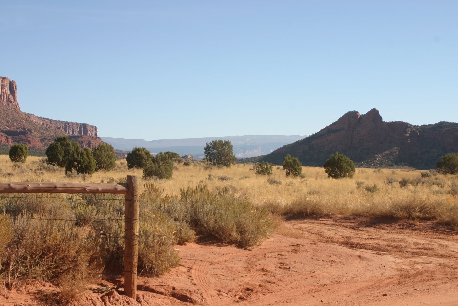 Jeep in Canyonlands Onion Creek Trail to Gateway Colorado with Yokohama