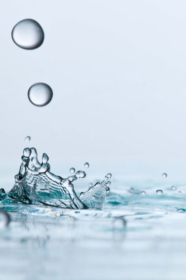 15 Awesome iphone 4 Water Wallpapers ~ Funny Pictures Cool Pictures