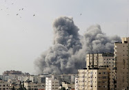 Israeli Air Force attack Gaza Dec-27-2008.