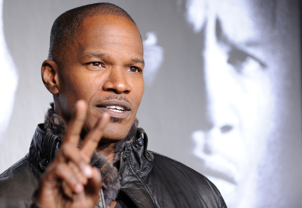 [Jamie_FoxPremiere+Screening+Overture+Films+Law+Abiding+WeBujeHUs4il.jpg]