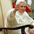 El Papa clama contra la avaricia y pide una autoridad política mundial