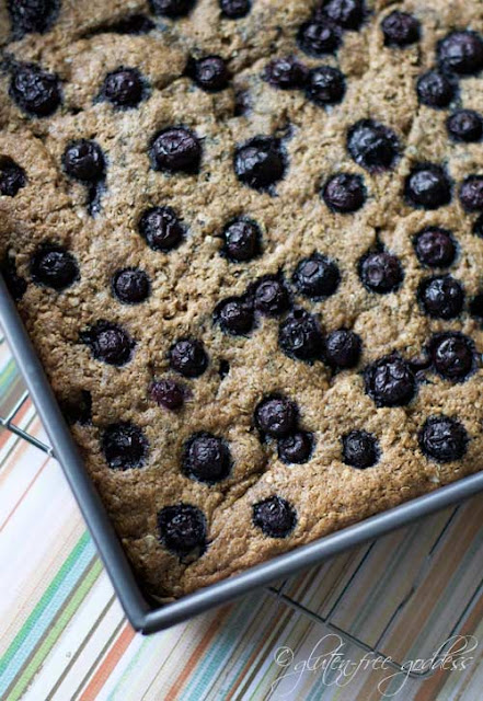 Gluten free quinoa breakfast bars with blueberries