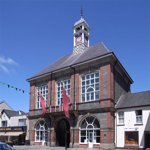 Jen Jones Welsh Quilt Centre, Lampeter Town Hall Quality Cottages News, Events & Attractions