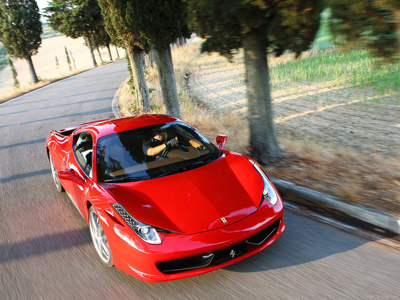 http://2.bp.blogspot.com/_PbmrOVNL_Dw/SwljHFKybPI/AAAAAAAAAo4/7fGN81yirio/s1600/Ferrari+458+Italia+2011+1.jpg