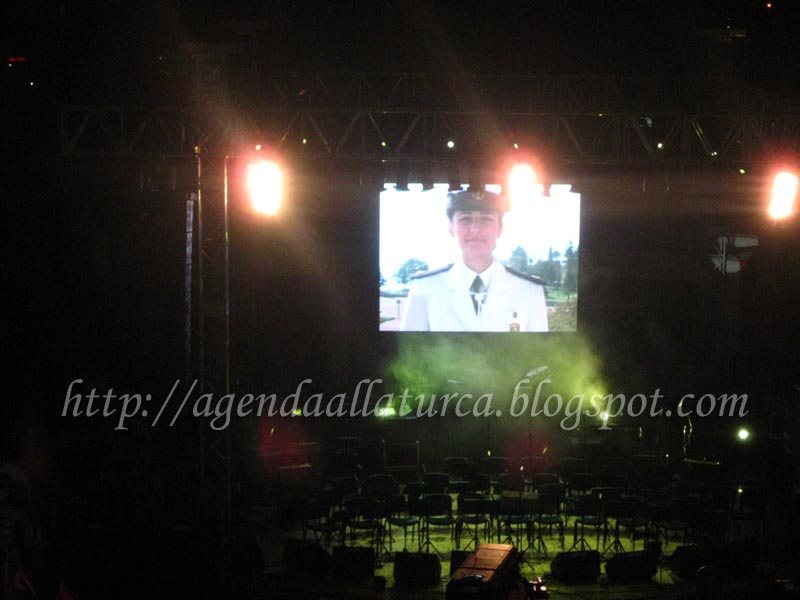 [Zafer+bayrami1.jpg]