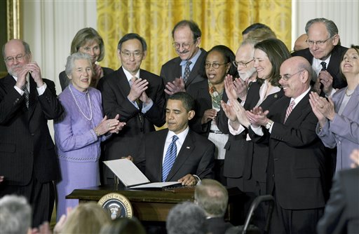 [aplaudir+obama.jpg]