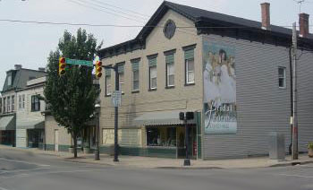 [1-Storefront-from-bank.jpg]