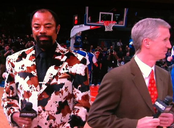 Clyde-Frazier-with-his-customary-subtle-approach.png
