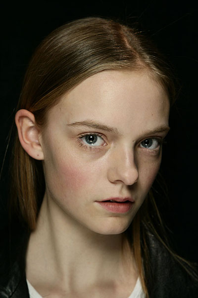 [nimuemarcbsaw090032kp5.jpg]