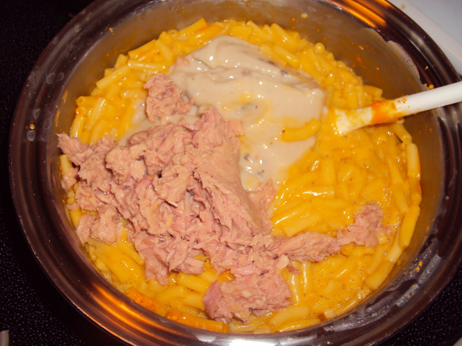 Mandys Box of Recipes Tuna Mac and Cheese