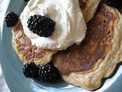 Vanilla Oat Pancakes