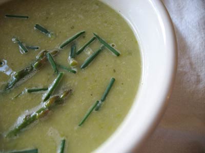 White Bean Cream of Asparagus Soup