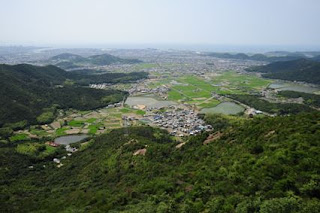 高御位山山頂より南望