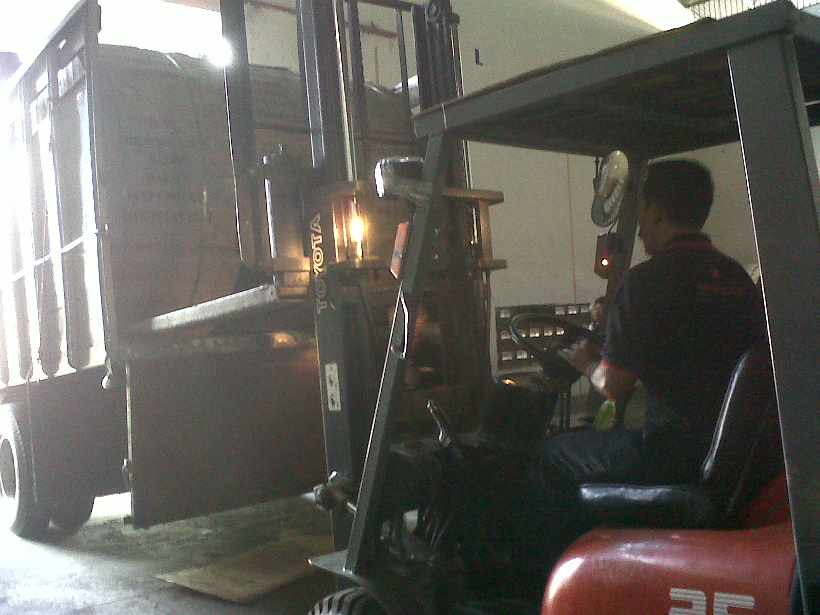 [=?utf-8?B?SU1HMDAwMzMtMjAwOTEyMDctMTYxOS5qcGc=?=-769138]