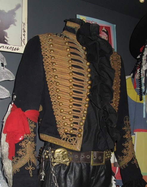 hussar coat