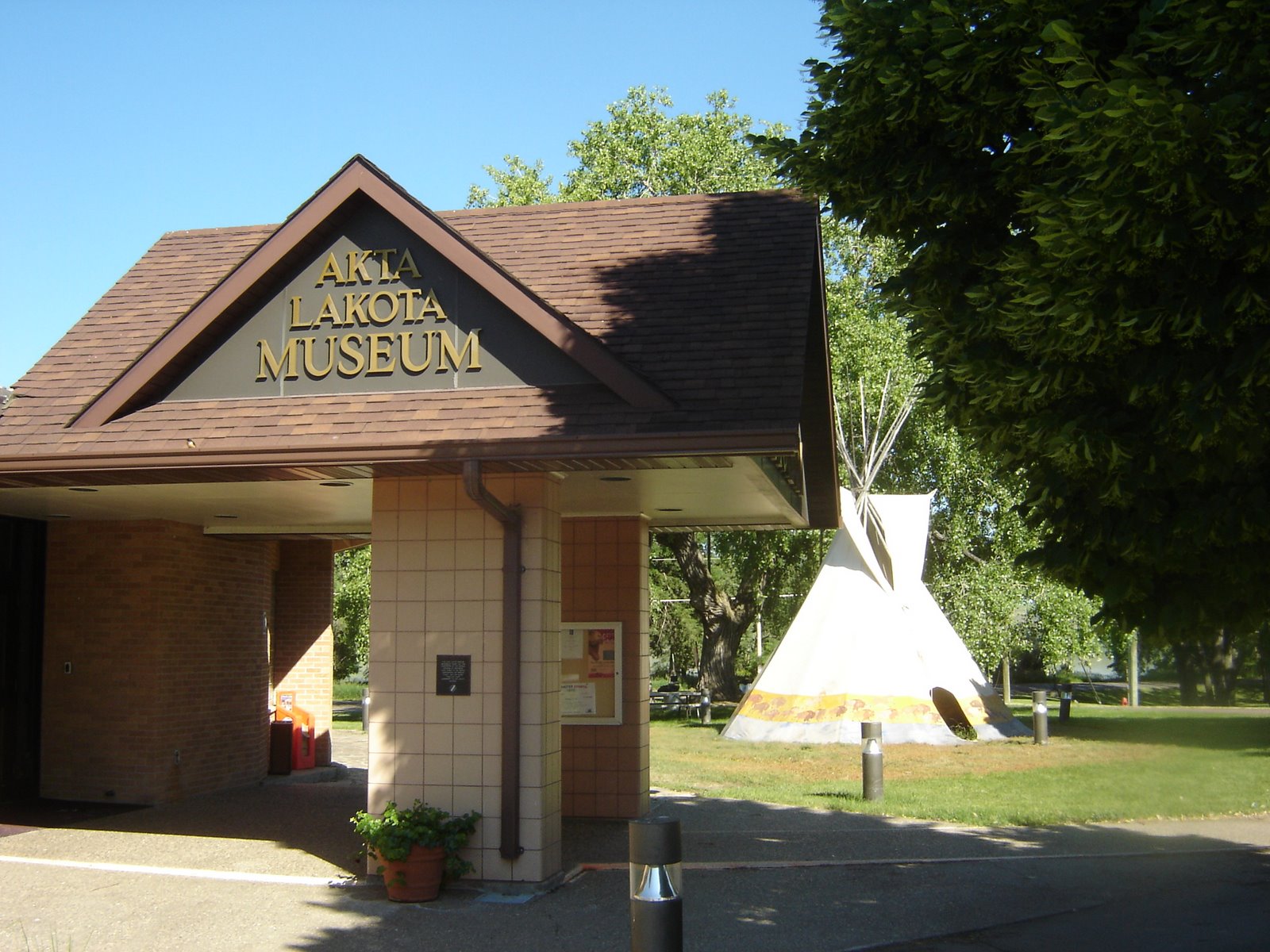 Mark's Trek Across America Day 25 July 15th Pierre, SD to Chamberlain, SD