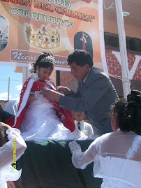 CORONACION DE LA REYNA EN SUS BODAS DE ORO 2009