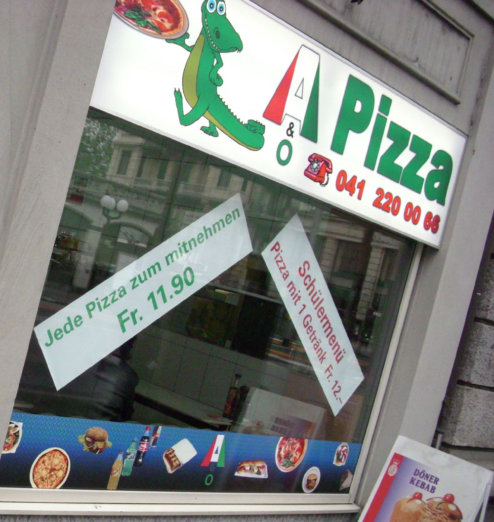 [lucerna-a-pizza.jpg]