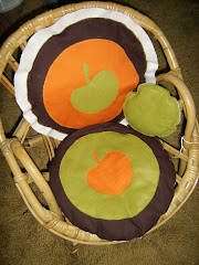 Mon petit fauteuil et ses coussins pommes