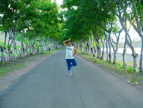 Jalan Menuju Pantai Tanjung