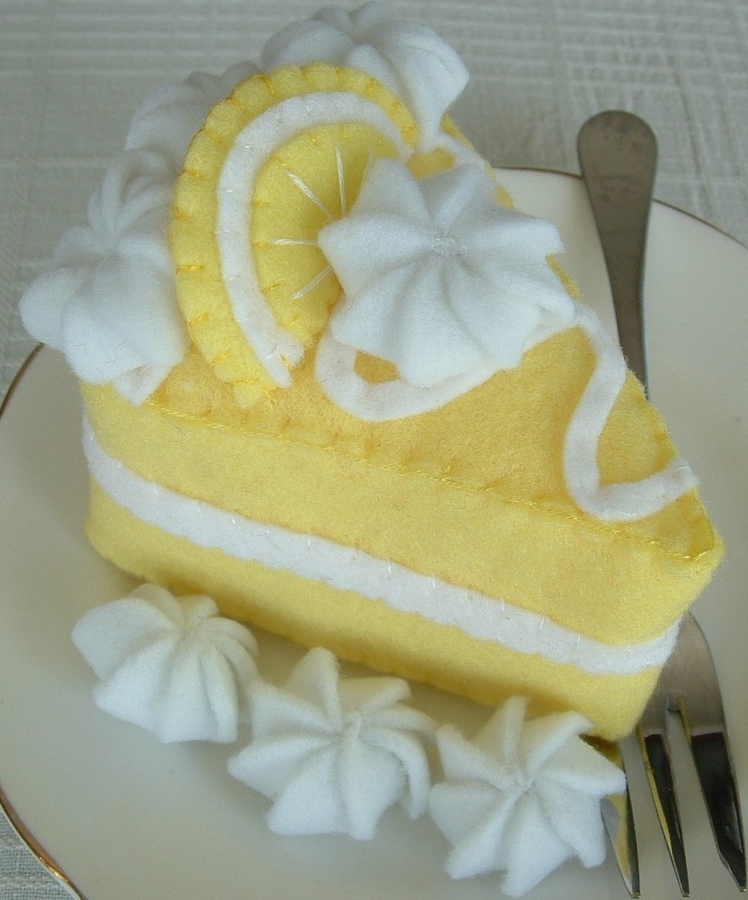 Felt lemon cake pattern