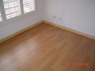 Conval-srl .facebook:conval-srl@hotmail.com: colocando piso flotante