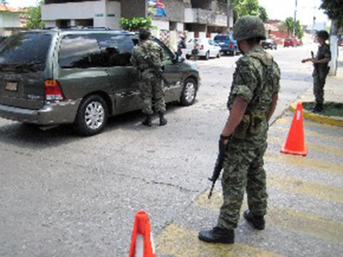 [Las+investigaciones+(006).jpg]