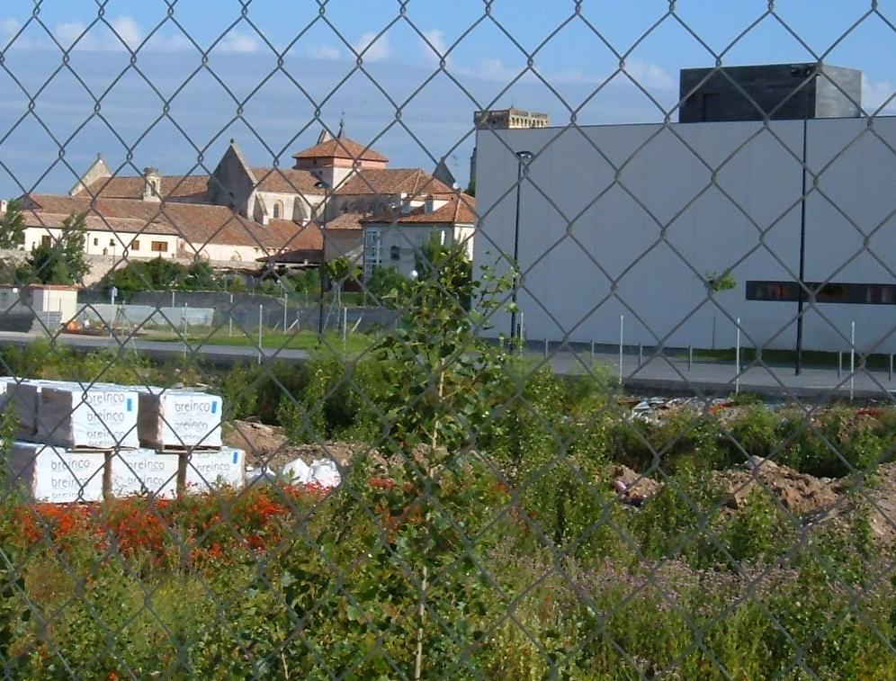 [formas+de+destruir+una+ciudad+(2).JPG]