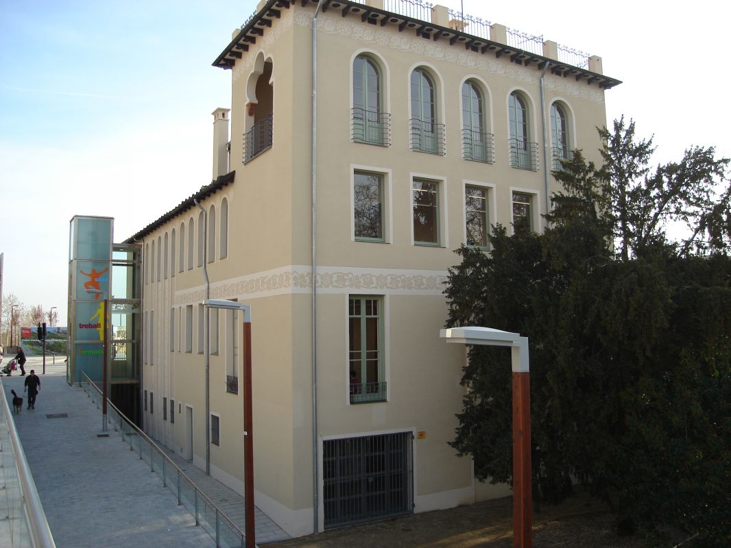 terrassa modernista CASA BAUMANN