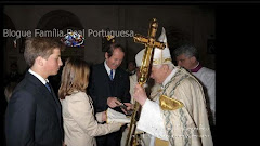 Oferta da escultura de Nossa Senhora do Rosário.