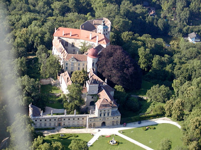 LeiseRadler Buschberg und Schloß Ernstbrunn