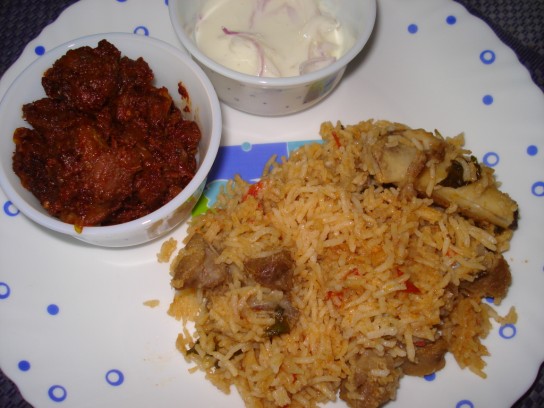 [SundayLunch.jpg]