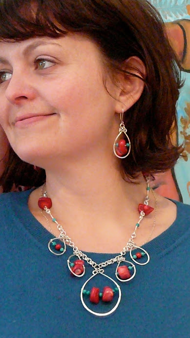 Red Coral loopy neclace and earings.
