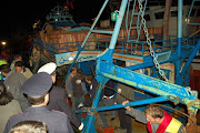 Sbarco extracomunitari porto di Crotone - 31 ottobre 2007