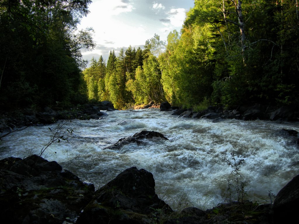 [HIGH+FALLS+HDR-713294.jpg]