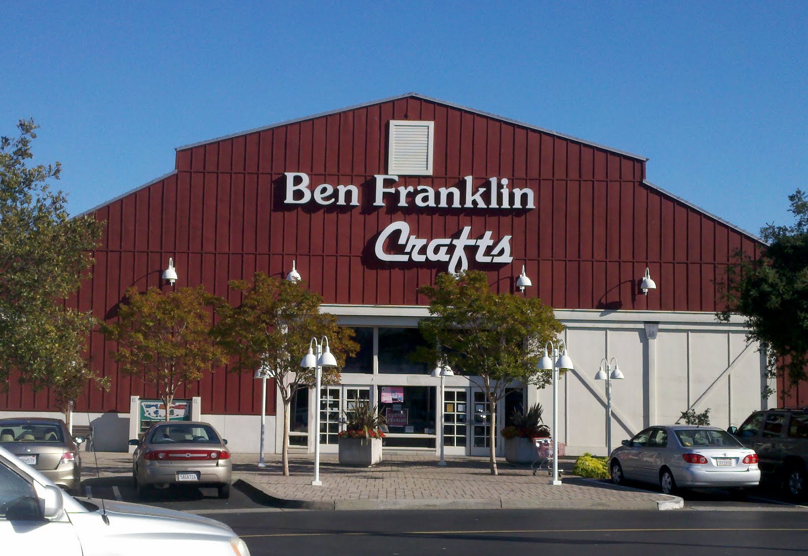 Blog Novato Ben Franklin Crafts in Vintage Oaks Shopping Center, Novato