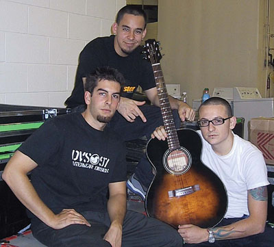 rob, mike y chester