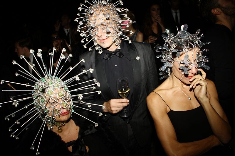 Idle Fascination Eyes Without a Face (or, mask without a costume)