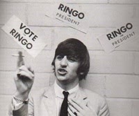 Ringo is the bird.