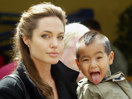 angelina jolie kids. ANGELINA JOLIE KIDS PICS