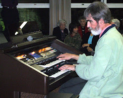 Our September 2008 Special Concert Guest Artist, Richard Hore from Christchurch