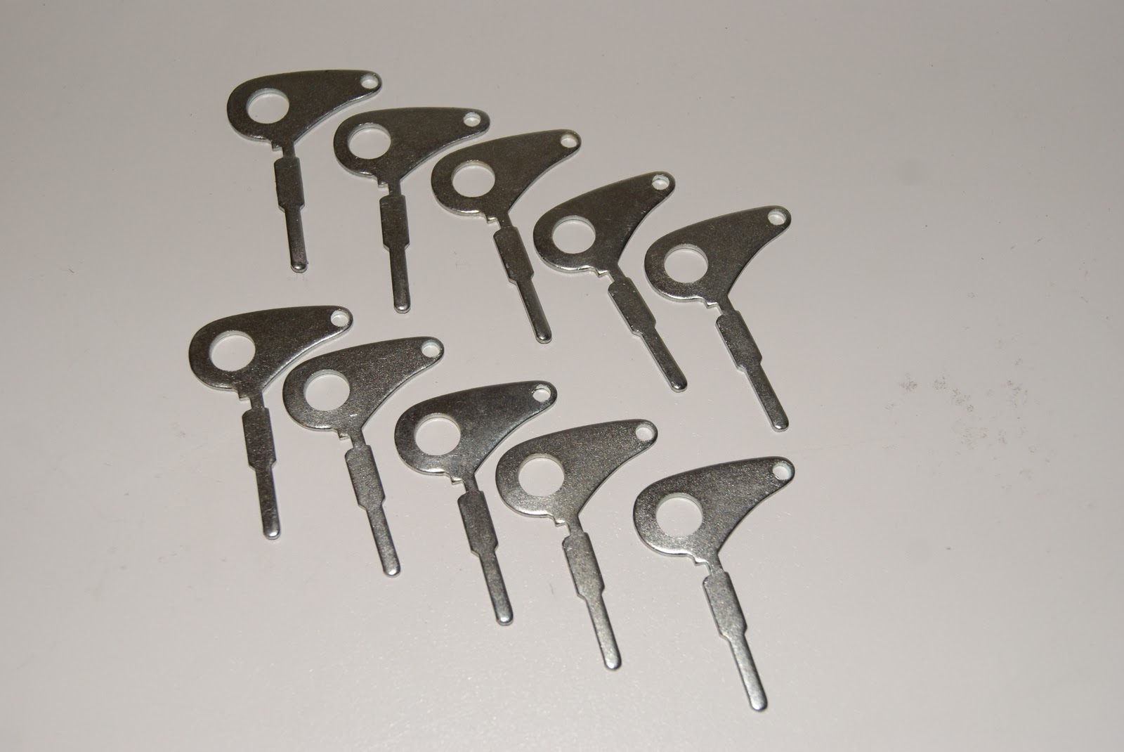 restauro e peças para motas nacionais: peças novas