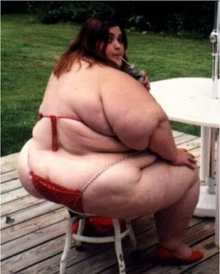 40_awesome_photos_of_fat_people_20090401_1485450403.jpg