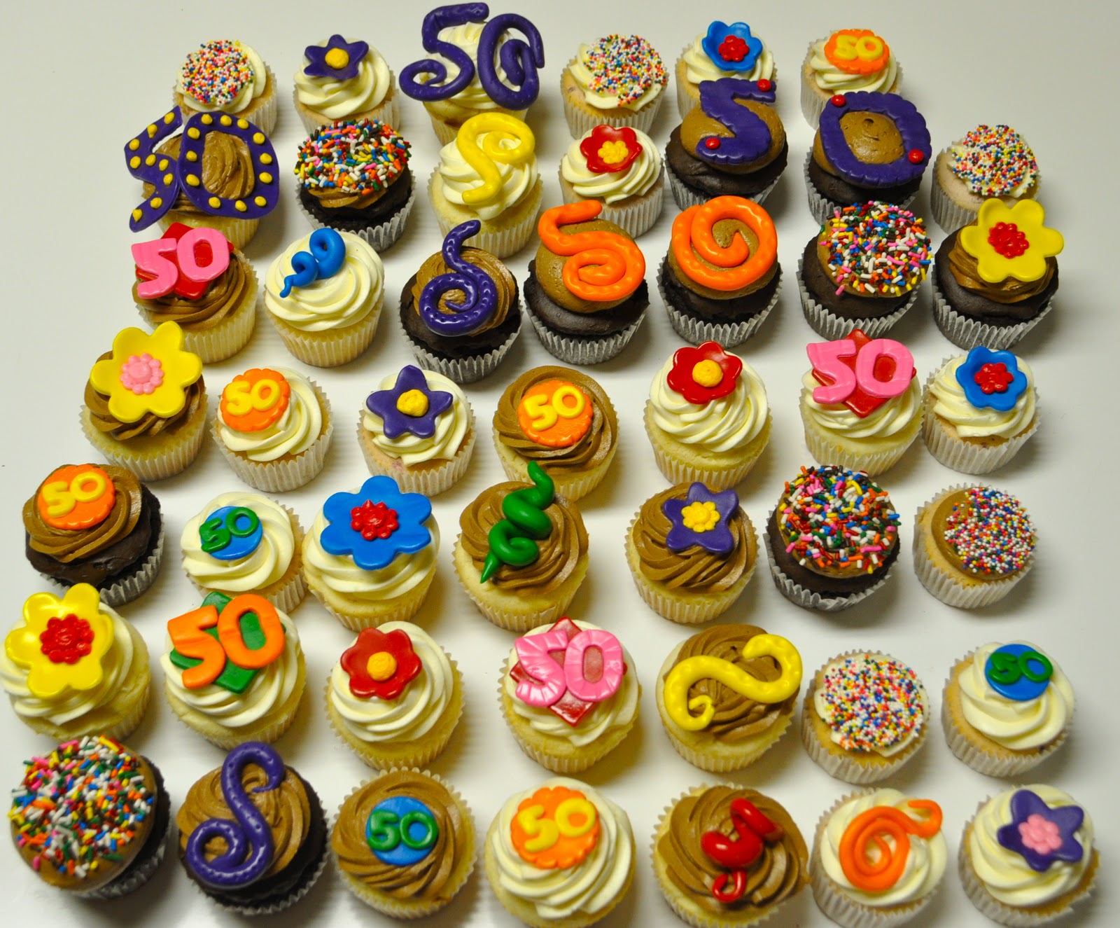 leah-s-sweet-treats-50th-birthday-cupcakes