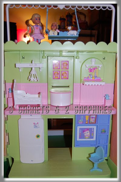 mrs goodbee interactive dollhouse