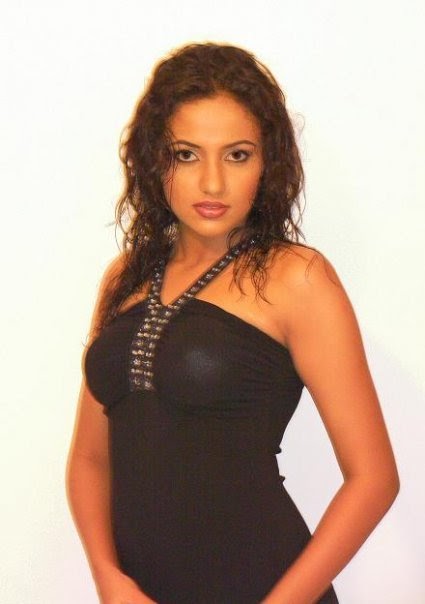 Sorry, udari warnakulasooriya hot body accept Udari warnakulasooriya hot body useful
