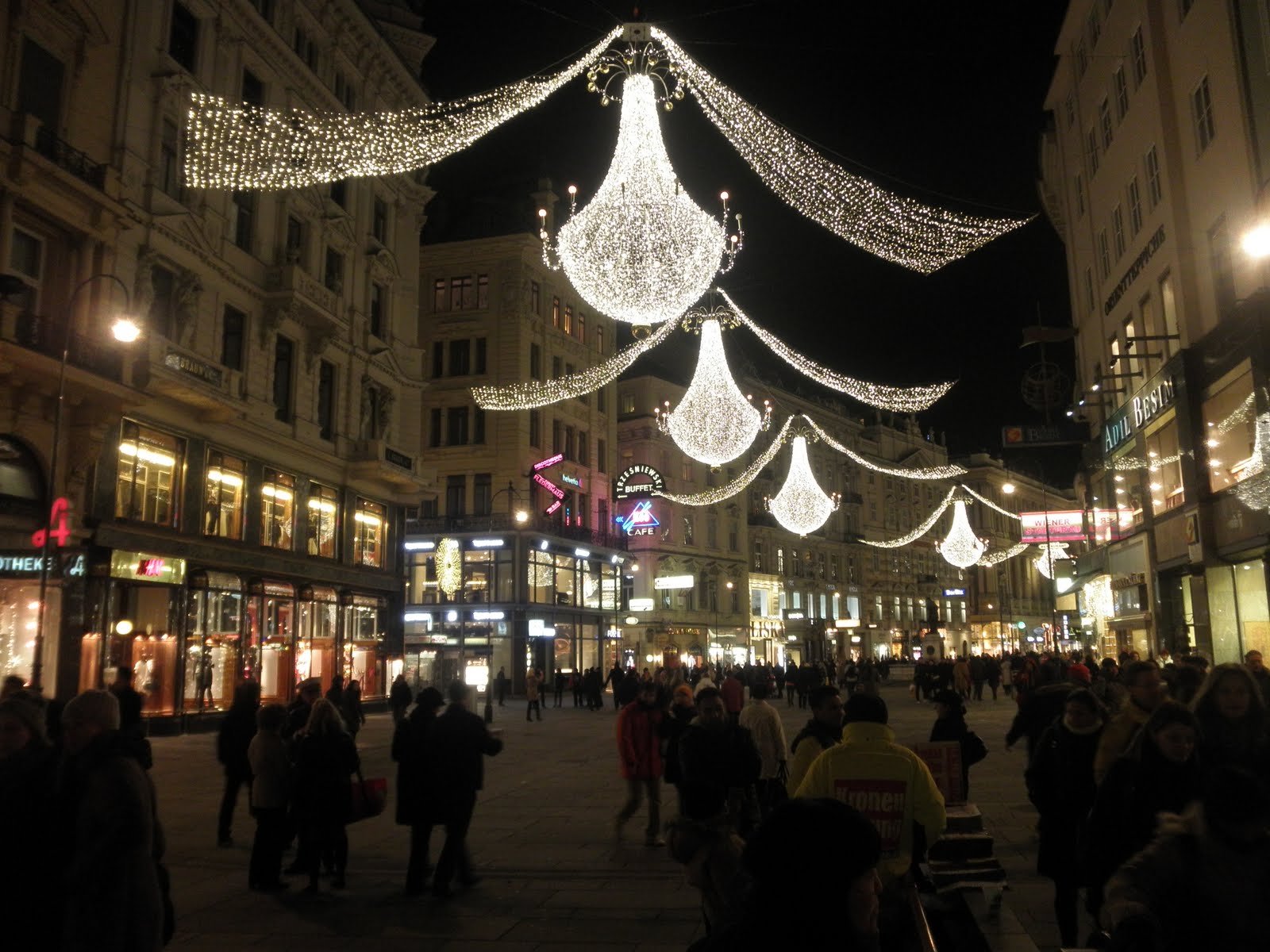 On the Way Home More Vienna Christmas Lights